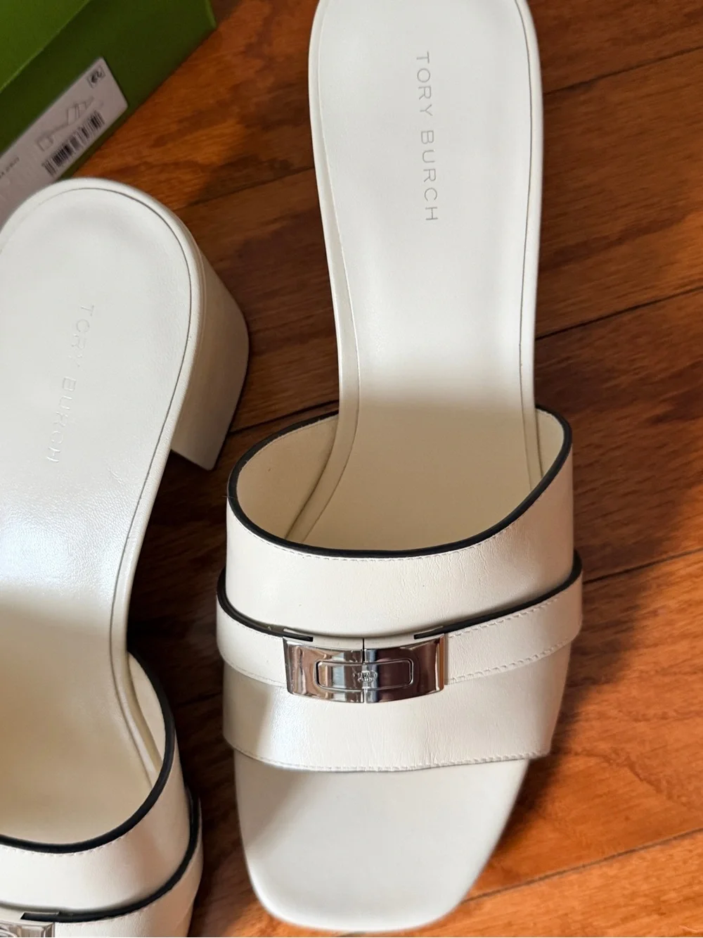 New in box Tory Burch light cream mule Size 10